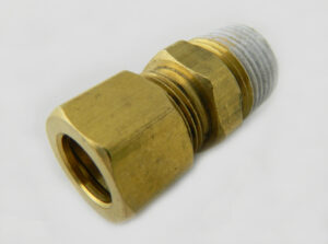 BRASS FITTING 3/83 NPT X 7/163 TUBE