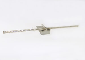 PILOT TUBING SUPPORT BRACKET 11/95 TO CURRENT