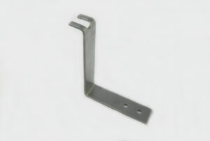 BRACKET, PILOT REAR