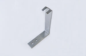 BRACKET, PILOT FRONT
